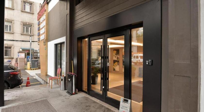 Home Inns Plus Shanghai Xujiahui Branch Ngoại thất bức ảnh